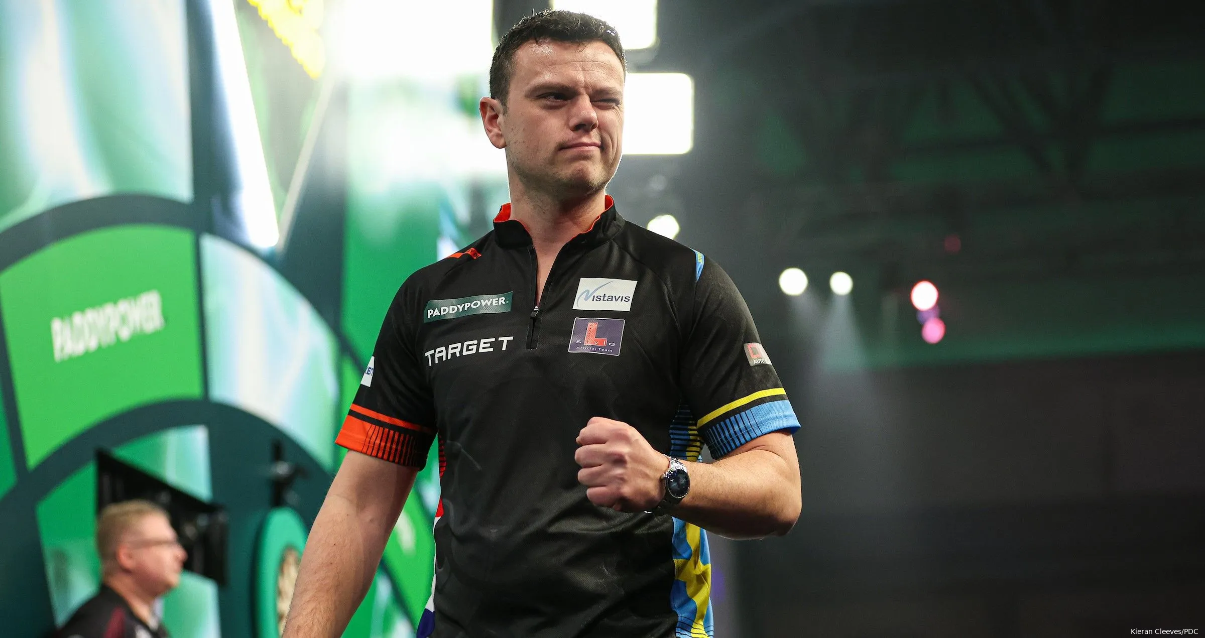 Jeffrey de Graaf sets up meeting with Michael van Gerwen and ends Asian